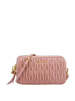 Женская сумочка светло-розовая кожаная
